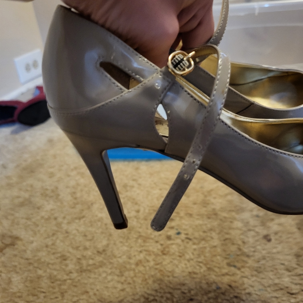 Women's Heels